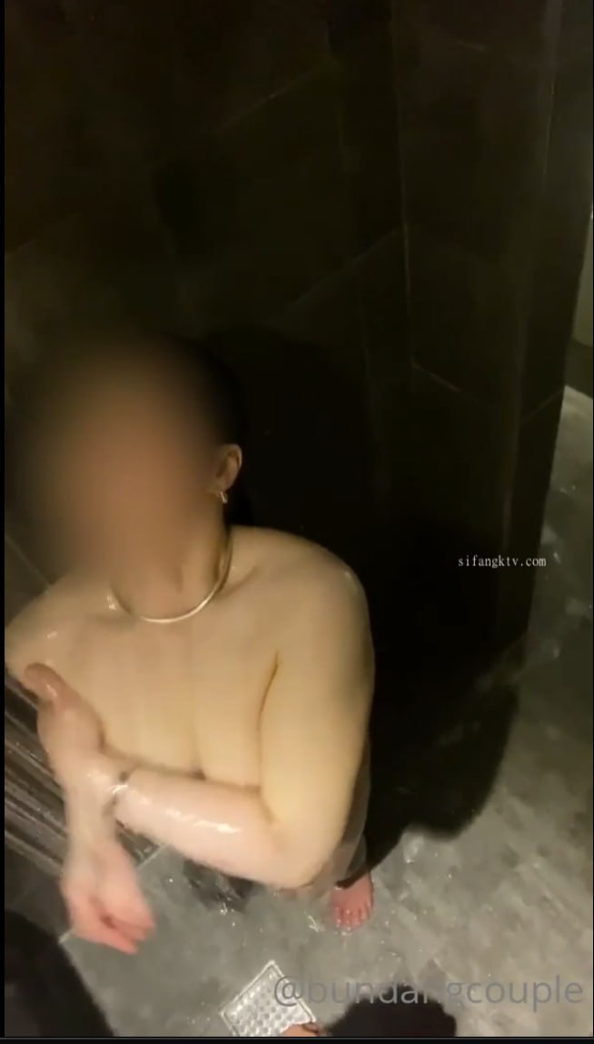 KSAT-075 30代淫乱妻自画撮り何処でも変態オナニー